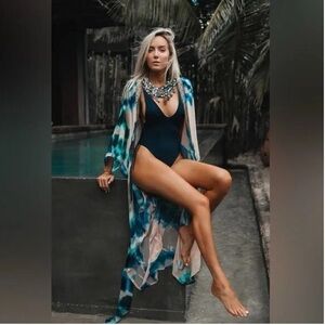 Suki So Goddess Sheer Tie Dye Gold Metallic Accent Kimono in Ocean One Size